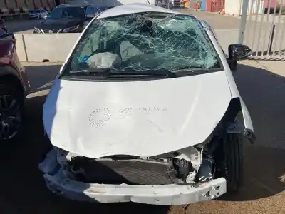 Veículo de Sucata toyota yaris toyota do ano 2017 alimentado 