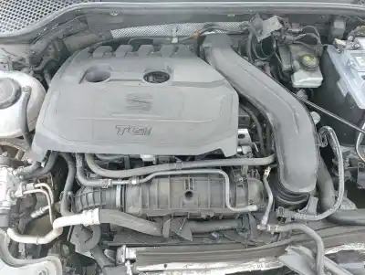 Vehicul casat seat leon (5f1) seat leon cupra al anului 2012 alimentat 