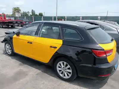 Vehicul casat seat leon (5f1) seat leon cupra al anului 2012 alimentat 