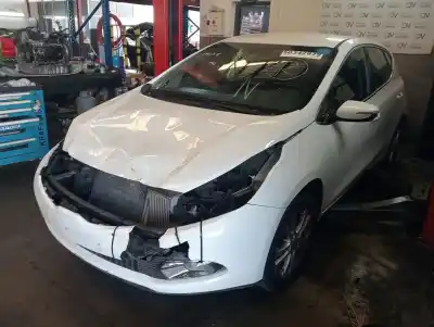 Scrapping Vehicle KIA CEED CEED DRIVE of the year 2012 powered 