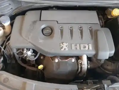 Veicolo di demolizione peugeot 207 1.6 hdi 92 cv dell'anno 2006 alimentato 