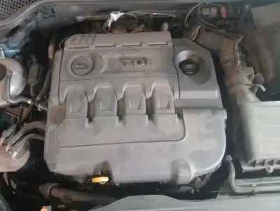 Veículo de Sucata seat leon (5f1) style do ano 2012 alimentado 