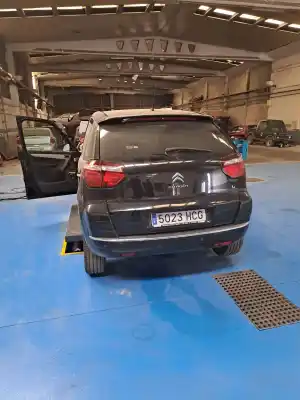 Veículo de Sucata citroen c4 picasso 1.5 blue-hdi fap do ano 2007 alimentado 