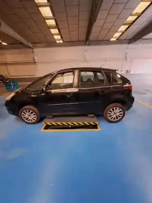 Veículo de Sucata citroen c4 picasso 1.5 blue-hdi fap do ano 2007 alimentado 