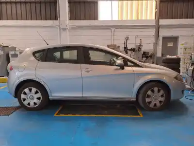 Sloopvoertuig seat leon (kl1) seat leon van het jaar 2005 aangedreven 