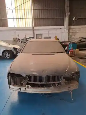 Veículo de Sucata bmw serie 7 (e65/e66) 730ld 218 cv / 160 kw do ano 2001 alimentado 