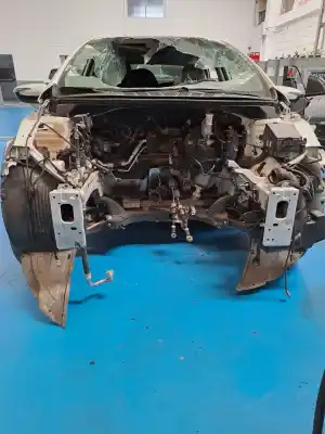 Véhicule à la ferraille kia ceed ceed drive de l'année 2018 alimenté 