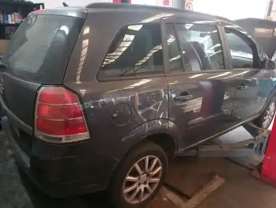 Veículo de Sucata opel zafira a zafira a do ano 1999 alimentado 