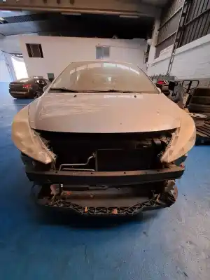 Veicolo di demolizione peugeot 207 207 3p dell'anno 2006 alimentato 