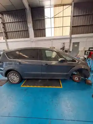 Scrapping Vehicle FORD S-MAX (CA1) TITANIUM of the year 2014 powered 