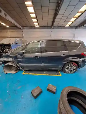 Scrapping Vehicle ford s-max (ca1) titanium of the year 2014 powered 