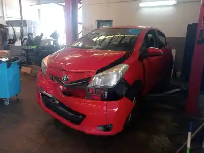 Veículo de Sucata TOYOTA YARIS TOYOTA do ano 2008 alimentado 