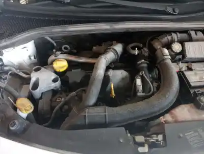 Sloopvoertuig renault clio iii clio iii van het jaar 2005 aangedreven 