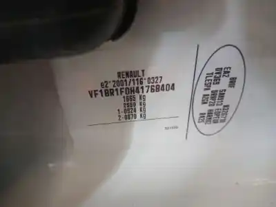 Sloopvoertuig renault clio iii clio iii van het jaar 2005 aangedreven 