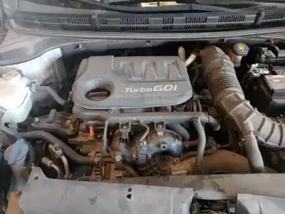 Veicolo di demolizione kia stonic 1.0 t- gdi dell'anno 0 alimentato 