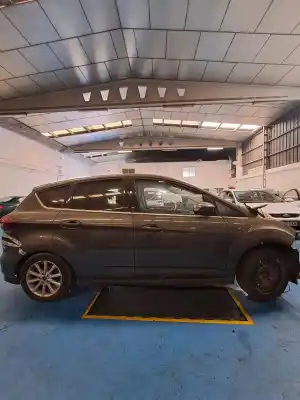 Veículo de Sucata ford grand c-max trend do ano 2010 alimentado 