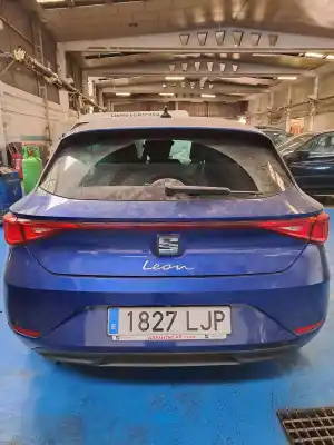 Veicolo di demolizione seat leon (kl1) seat leon dell'anno 2020 alimentato 
