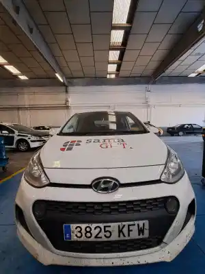 Veículo de Sucata hyundai i10 classic do ano 2013 alimentado 