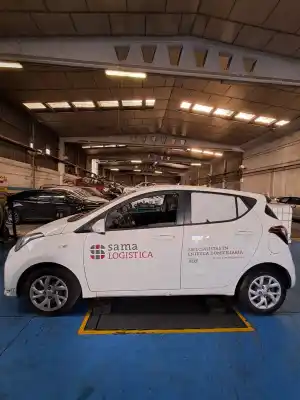 Veículo de Sucata hyundai i10 classic do ano 2013 alimentado 