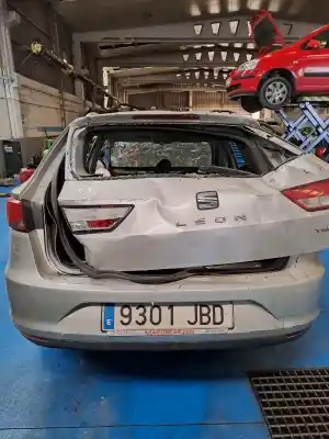 Veículo de Sucata seat leon sc (5f5) cupra 265 265 cv / 195 kw do ano 2013 alimentado 