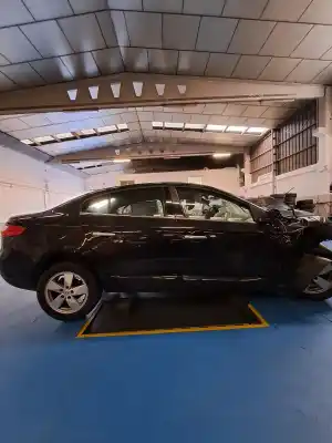 Scrapping Vehicle renault fluence 1.6 16v 110 cv / 81 kw of the year 0 powered 