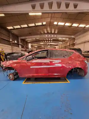 Veículo de Sucata seat leon st (5f8) * do ano 2016 alimentado 