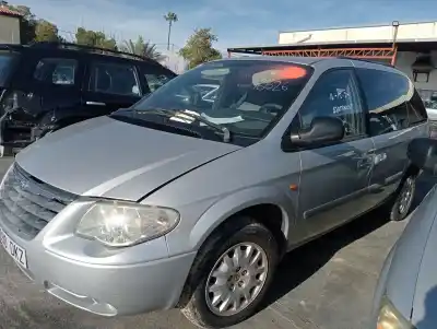 Sloopvoertuig CHRYSLER GRAND VOYAGER CHRYSLER van het jaar 1987 aangedreven 