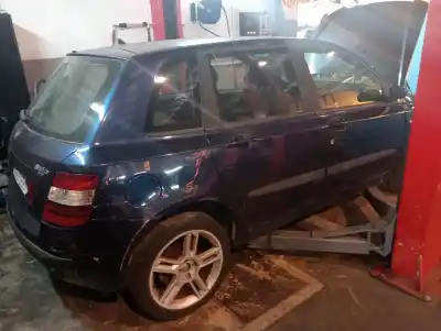 Veicolo di demolizione fiat stilo (192) 192 a1.000 dell'anno 2001 alimentato 