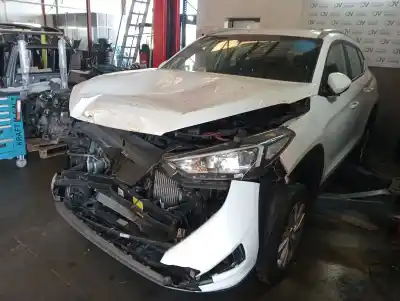 Veículo de Sucata HYUNDAI TUCSON HYBRID do ano 2015 alimentado 