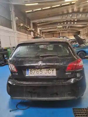 Sloopvoertuig peugeot 308 120 cv / 88 kw van het jaar 2013 aangedreven 