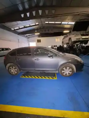 Veículo de Sucata citroen c4 berlina c4 berlina do ano 2006 alimentado 