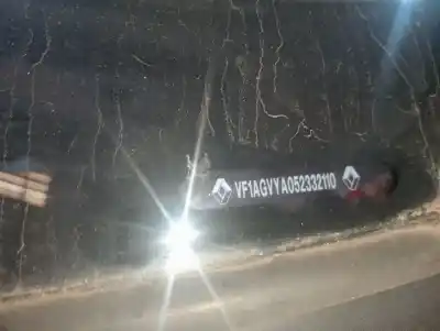 Veículo de Sucata renault zoe (bfm_) z.e 40 electrico do ano 2012 alimentado 