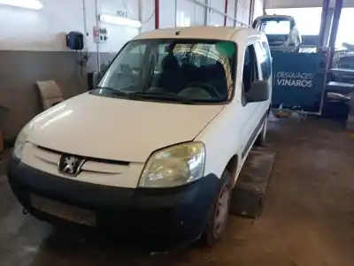 Veículo de Sucata PEUGEOT PARTNER (S2) WJY(DW8B) do ano 2002 alimentado WJY
