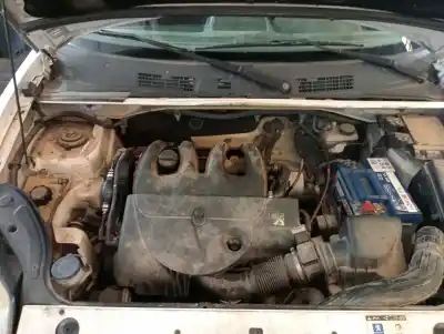 Veículo de Sucata peugeot partner (s2) wjy(dw8b) do ano 2002 alimentado wjy