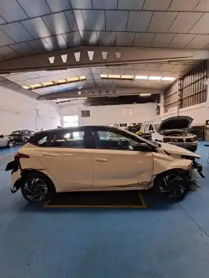 Veículo de Sucata hyundai i20 active i20 active do ano 2015 alimentado 