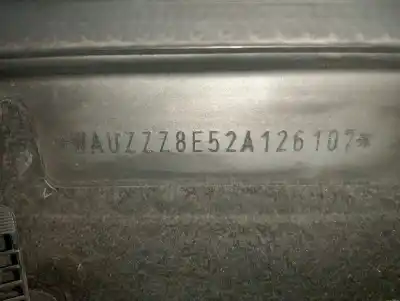 Veículo de Sucata audi a4 berlina (8e) aym do ano 2000 alimentado aym