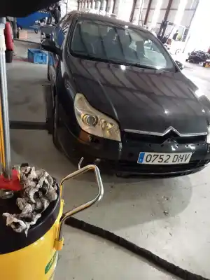 Veículo de Sucata citroen c5 berlina 4hx do ano 2004 alimentado 4hx