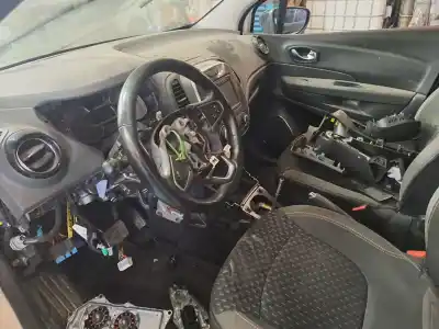 Scrapping Vehicle RENAULT CAPTUR II (2019-0) of the year 2019 powered 