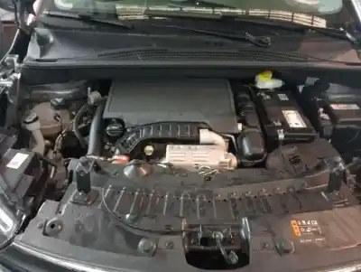 Vehicul casat opel crossland x b12xht al anului 2017 alimentat b12xht