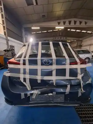 Veículo de Sucata TOYOTA AURIS (E18) TOYOTA AURIS do ano 2012 alimentado 