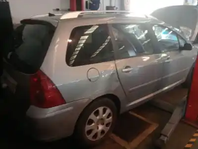 Veículo de Sucata peugeot 307 break (3e) 1.6 16v do ano 2004 alimentado nfu