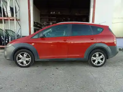 Vehicul casat seat altea (5p1) * al anului 2004 alimentat 