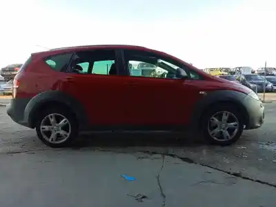 Vehicul casat seat altea (5p1) * al anului 2004 alimentat 