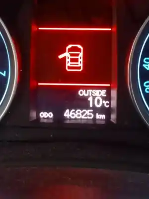 Scrapping Vehicle toyota auris 1zr of the year 2012 powered 1zr