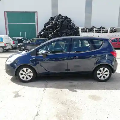 Veículo de Sucata OPEL MERIVA * do ano 2006 alimentado 