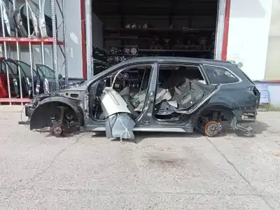 Veículo de Sucata renault laguna iii 07....16 do ano 2007 alimentado 