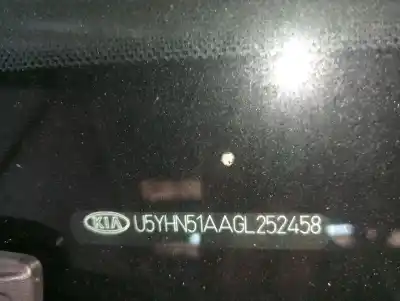 Veicolo di demolizione kia ceed (cd) g3lc dell'anno 2012 alimentato g3lc