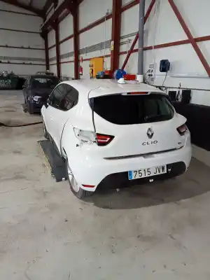 Veicolo di demolizione renault clio iv h4b b4 dell'anno 2012 alimentato h4b b4