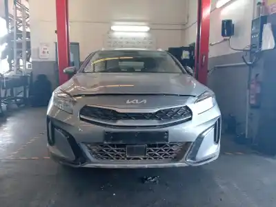 Veículo de Sucata KIA XCEED BUSINESS 136 CV / 100 KW do ano 2019 alimentado G4LE