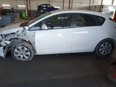 Scrapping Vehicle opel astra j lim. astra j of the year 0 powered 